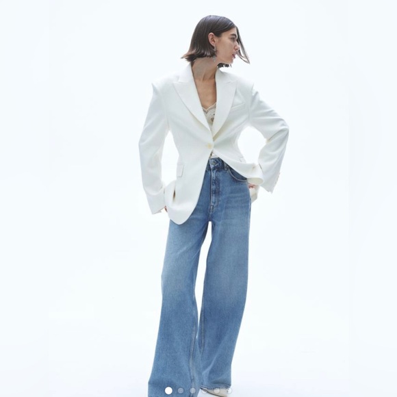 H &M Loose-fitted Wide Regular Denim Blue Jeans (4) - Picture 3 of 8